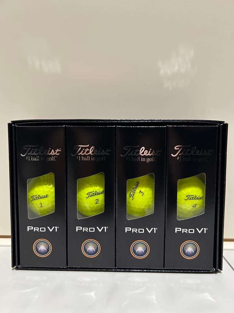 タイトリスト プロV1 ゴルフボール イエロー 25年ローナンバー2ダース24個