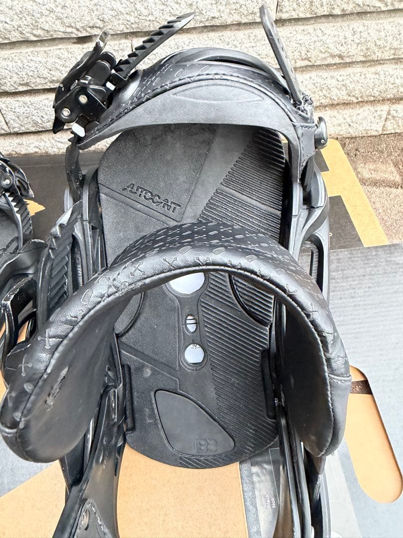 BURTON マラビータ スノーボード ビンディングMサイズ
