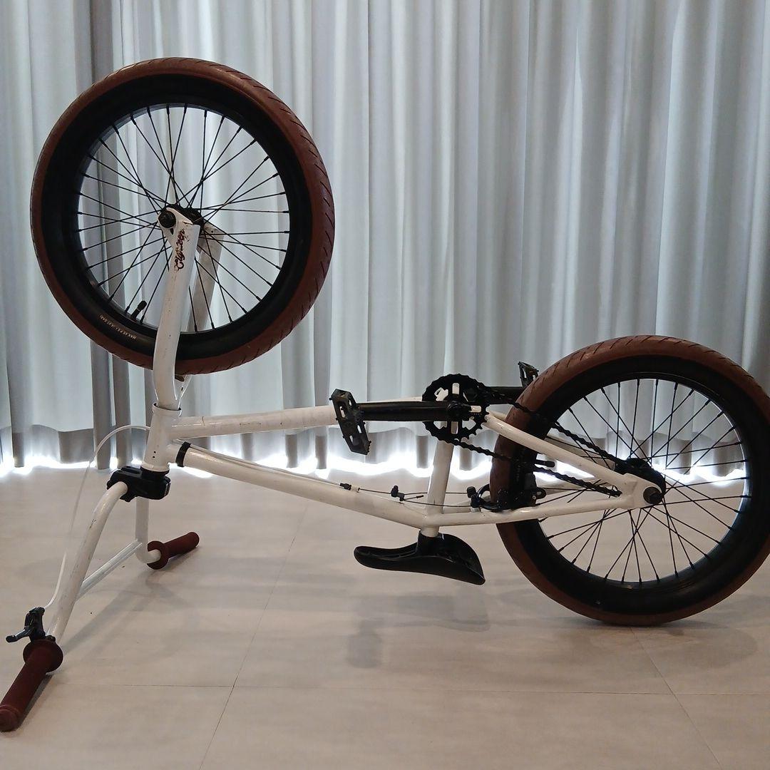 引き取り限定　BMX 自転車　18インチ　FITBIKE