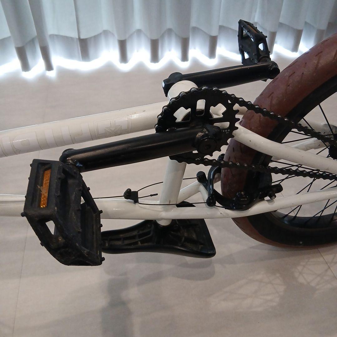 引き取り限定　BMX 自転車　18インチ　FITBIKE
