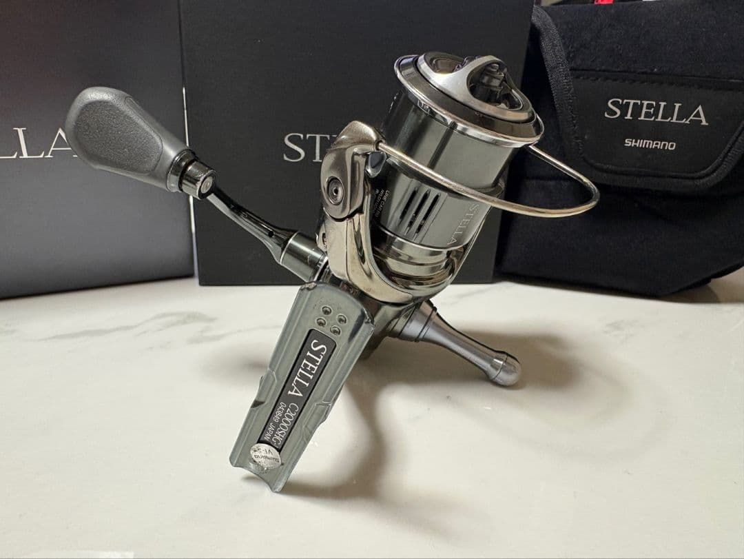 SHIMANO STELLA 22 ステラc2000shg