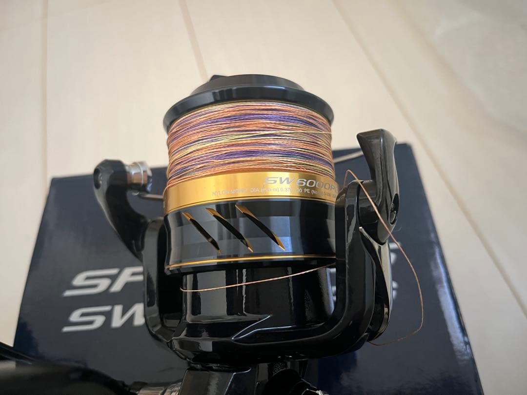 SHIMANO SPHEROS SW 6000PG リール