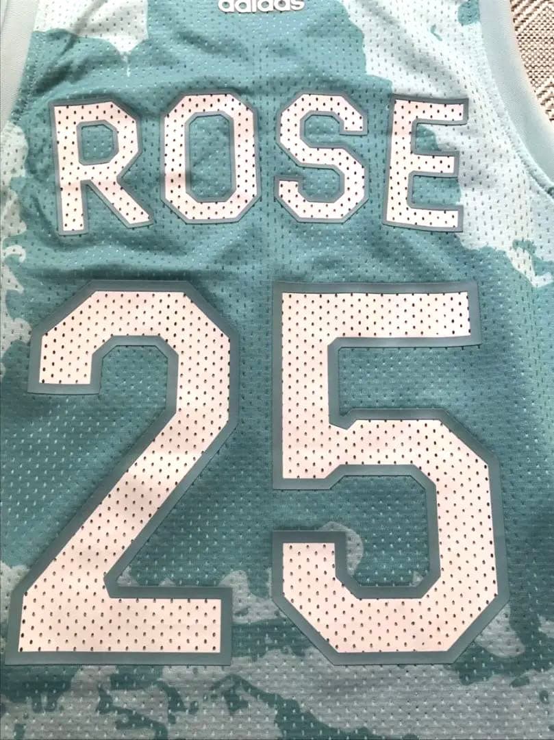 激レア！ NBA デリック・ローズ ROSE #1 ユニフォーム　美品
