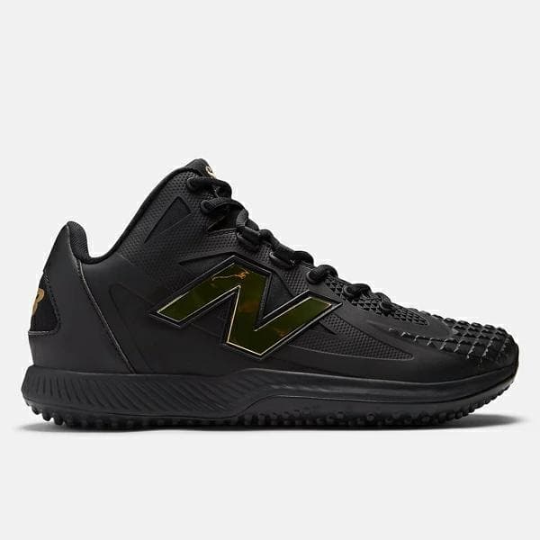 New Balance トレーニングシューズ ブラック/ゴールド