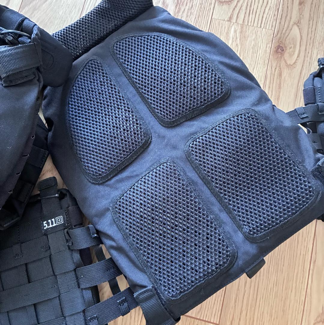 5.11 Tactical TacTec プレートキャリア ブラック 実物