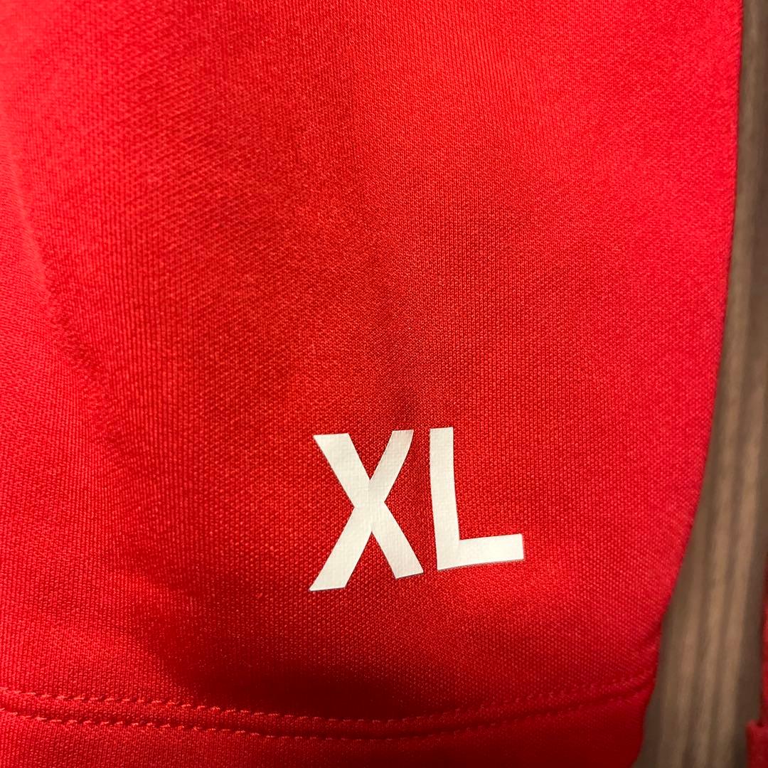 【早い者勝ち】浦和レッズ　ハーフジップトレーニングトップ　XLサイズ