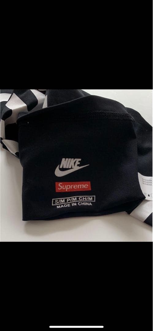 supreme アームカバー