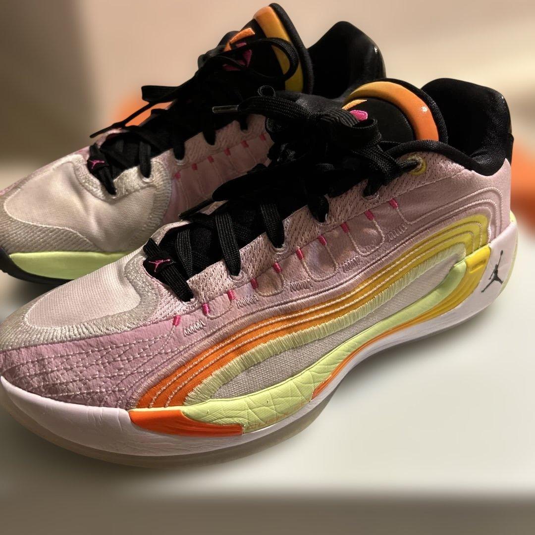 ルカ 4 PF Gone Fishingピンク　Jordan バスケットシューズ