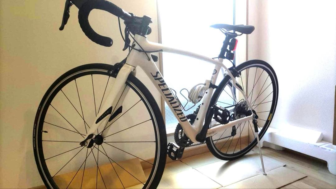 SPECIALIZEDロードバイクROUBAIX