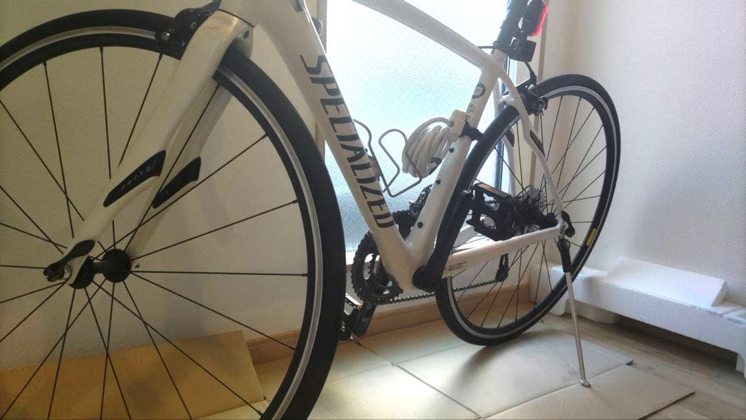 SPECIALIZEDロードバイクROUBAIX