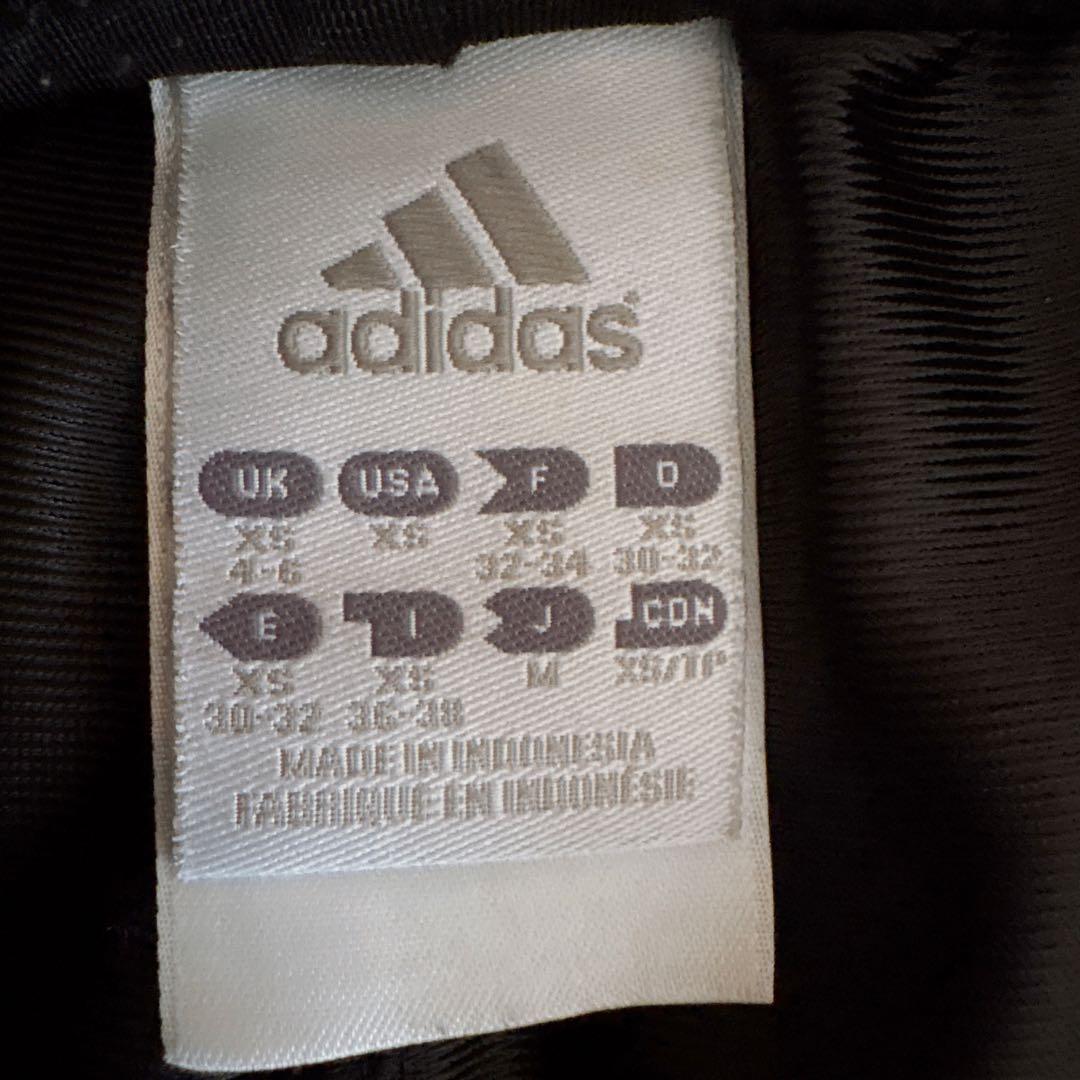 美品adidas ジャージ上下セットアップブラック黒ゴールドアディダスレディース