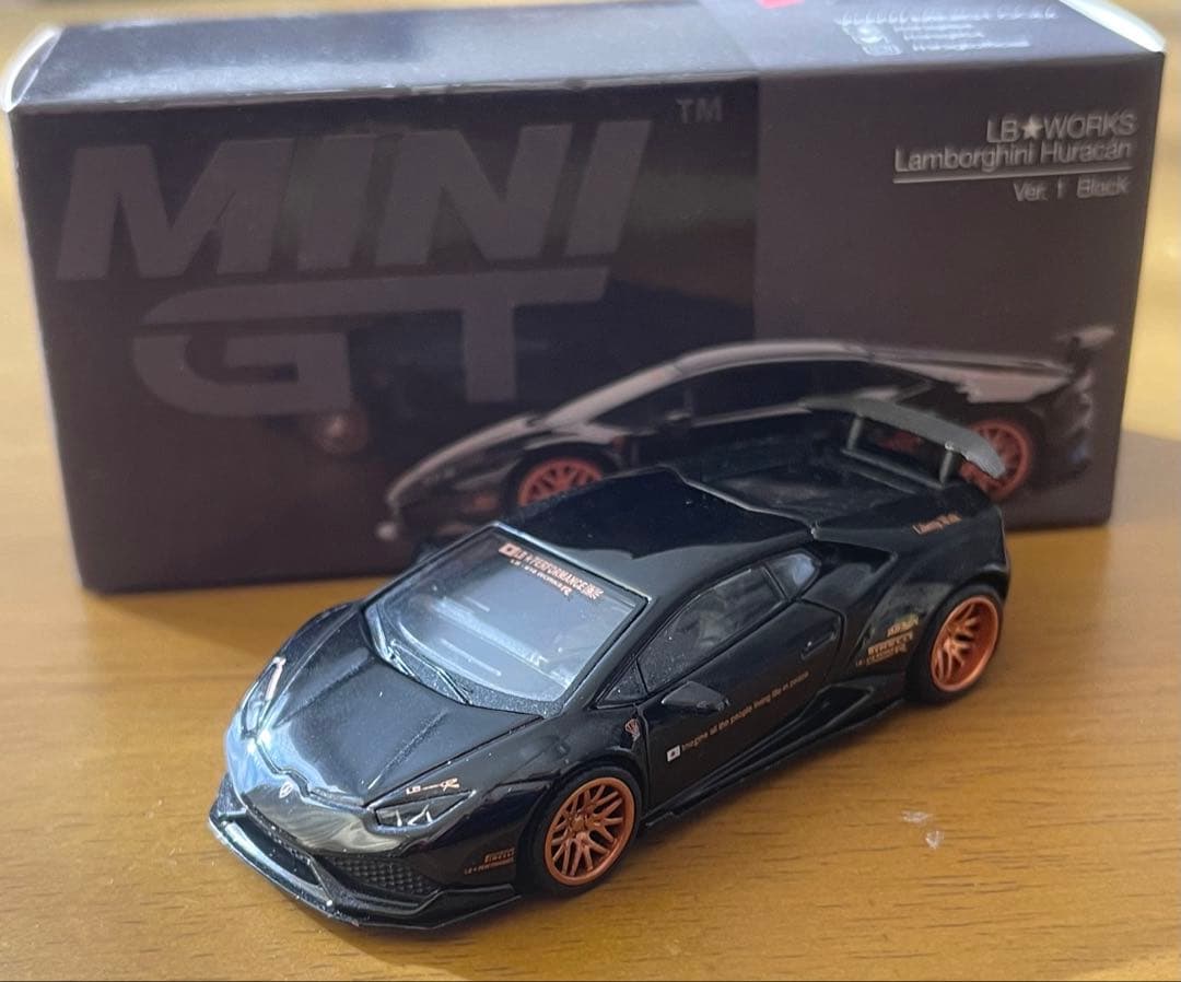 ミニカー MINI GT Lamborghini Huracan Ver.1 Black
