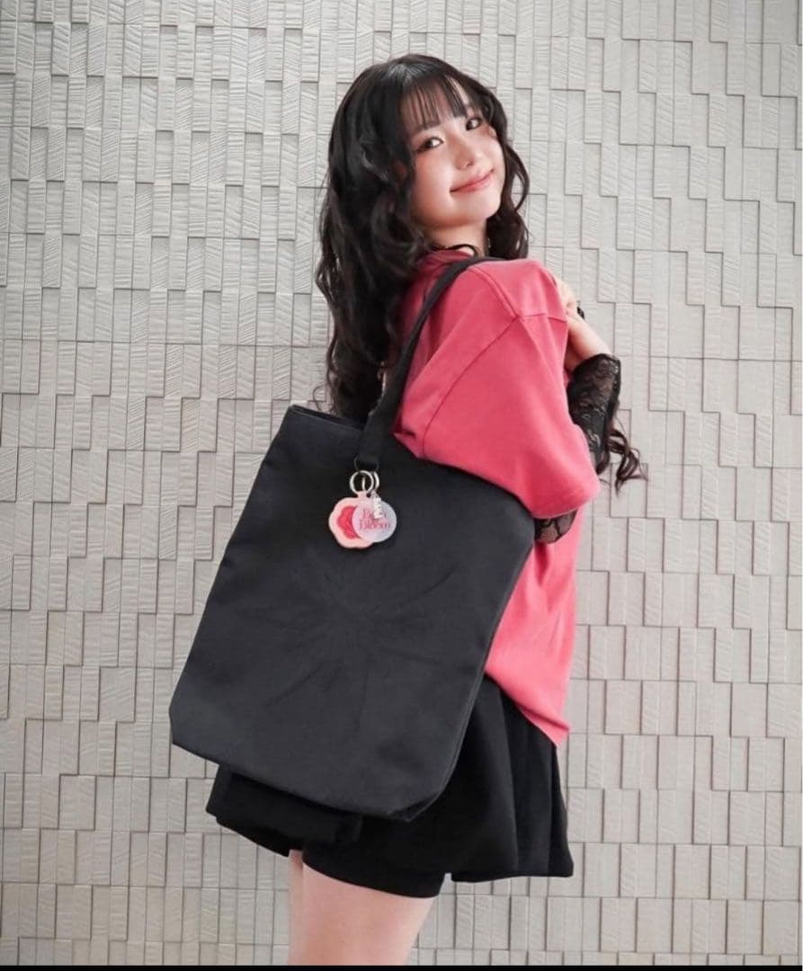 HANA Born to Bloom トートバッグ キーホルダー ミラーチャーム