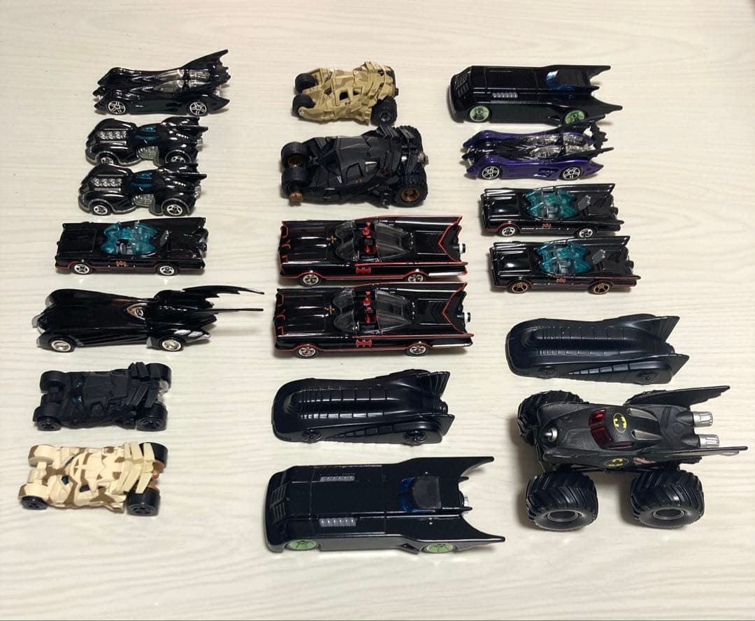 ホットウィール バットモービル 19台
