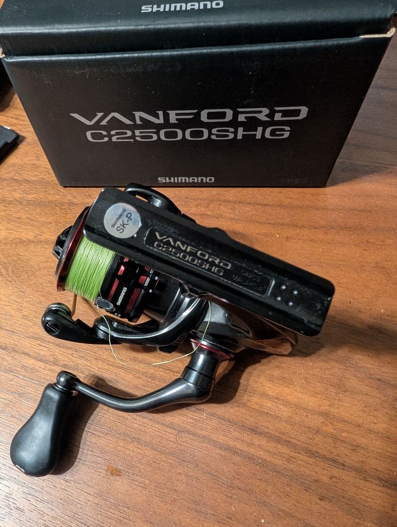 SHIMANO 20 VANFORD C2500SHG スピニングリール