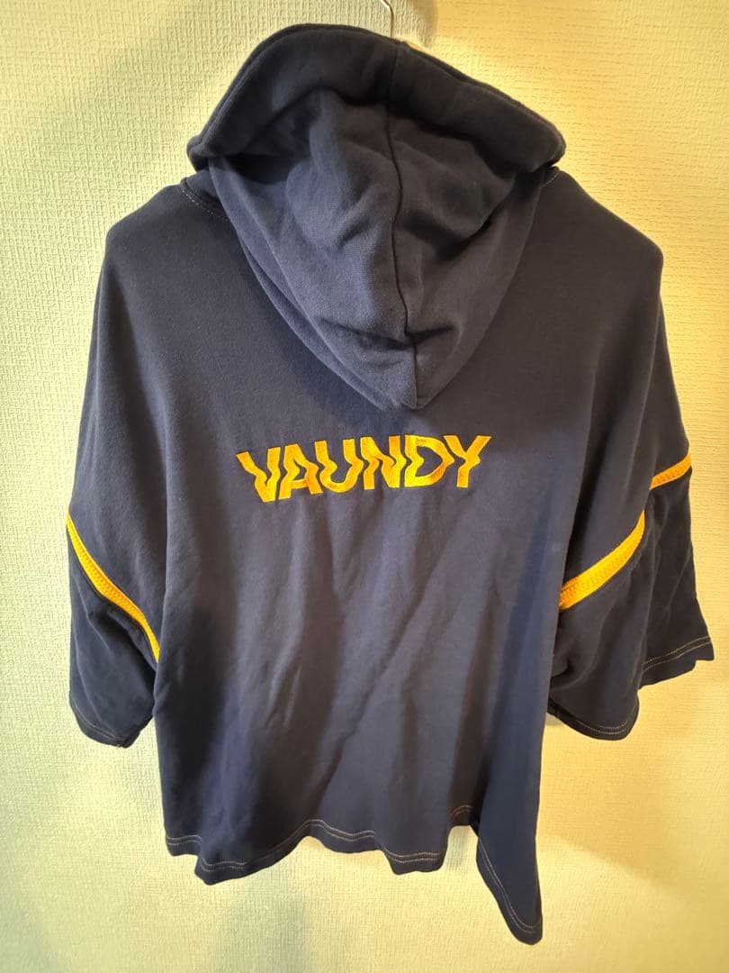 vaundy HEADSHOT フード付きパーカー