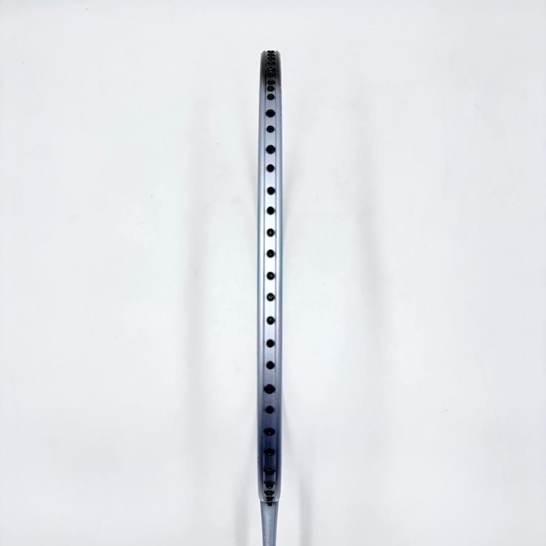 【美品】ヨネックス アストロクス 88S PRO バドミントン ラケット 4U5