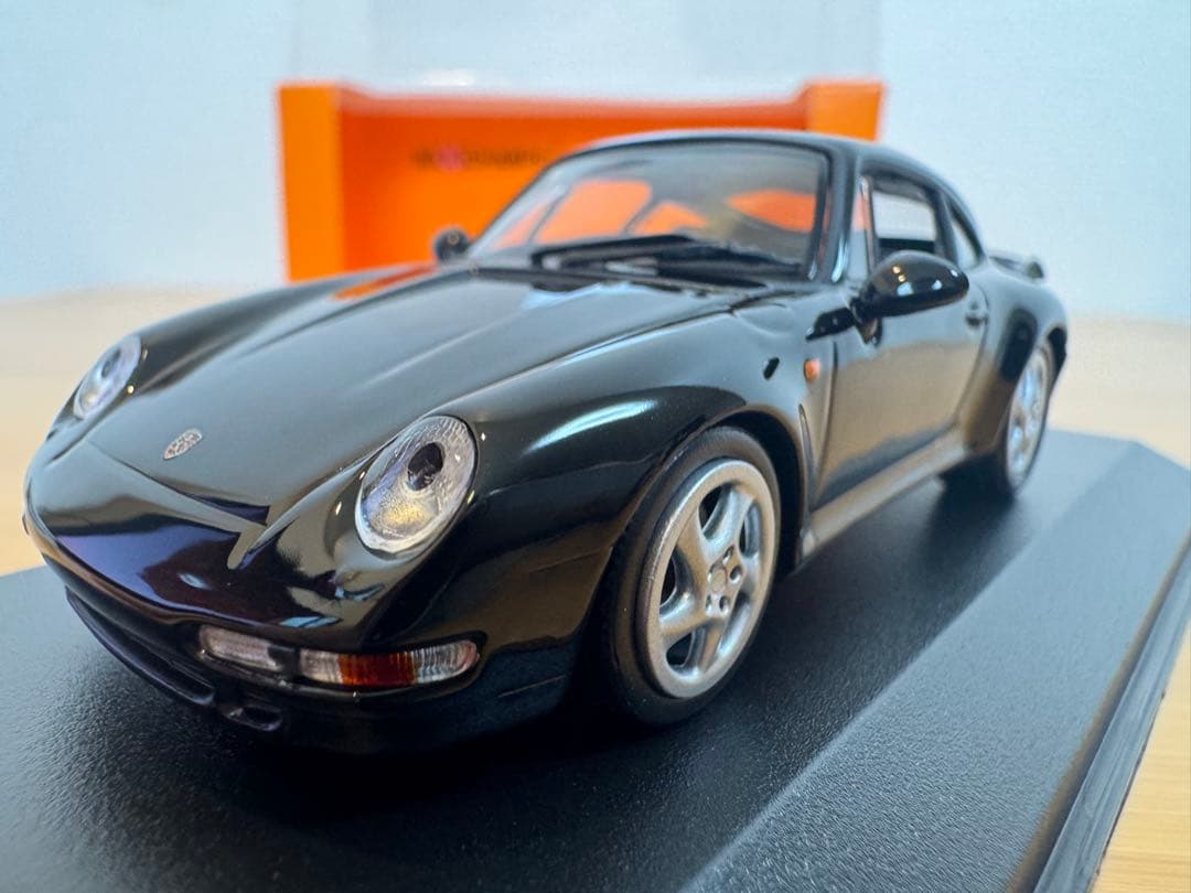 【MAXICHAMPS】Porsche 911 Turbo Black