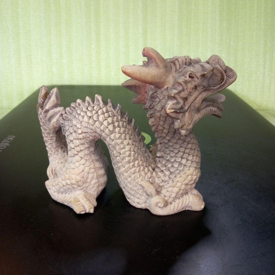 龍の置物　 竜　辰　たつ　ドラゴン　dragon　コンパクト　フィギュア