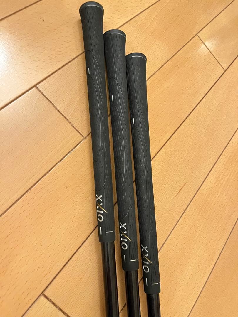 【美品・未使用含む】ゼクシオ　アイアン8本セット