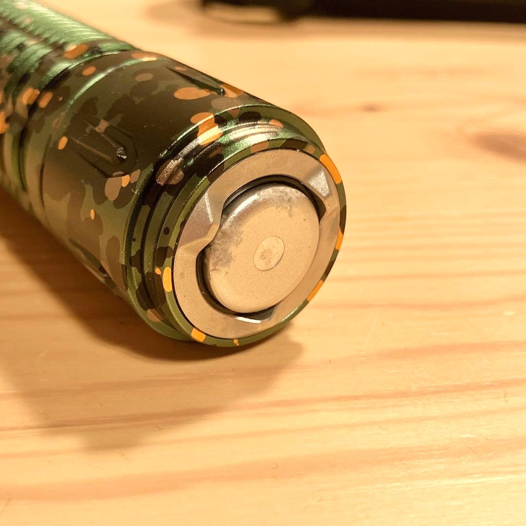 OLIGHT WARRIOR 3S フラッシュライト タクティカル 迷彩