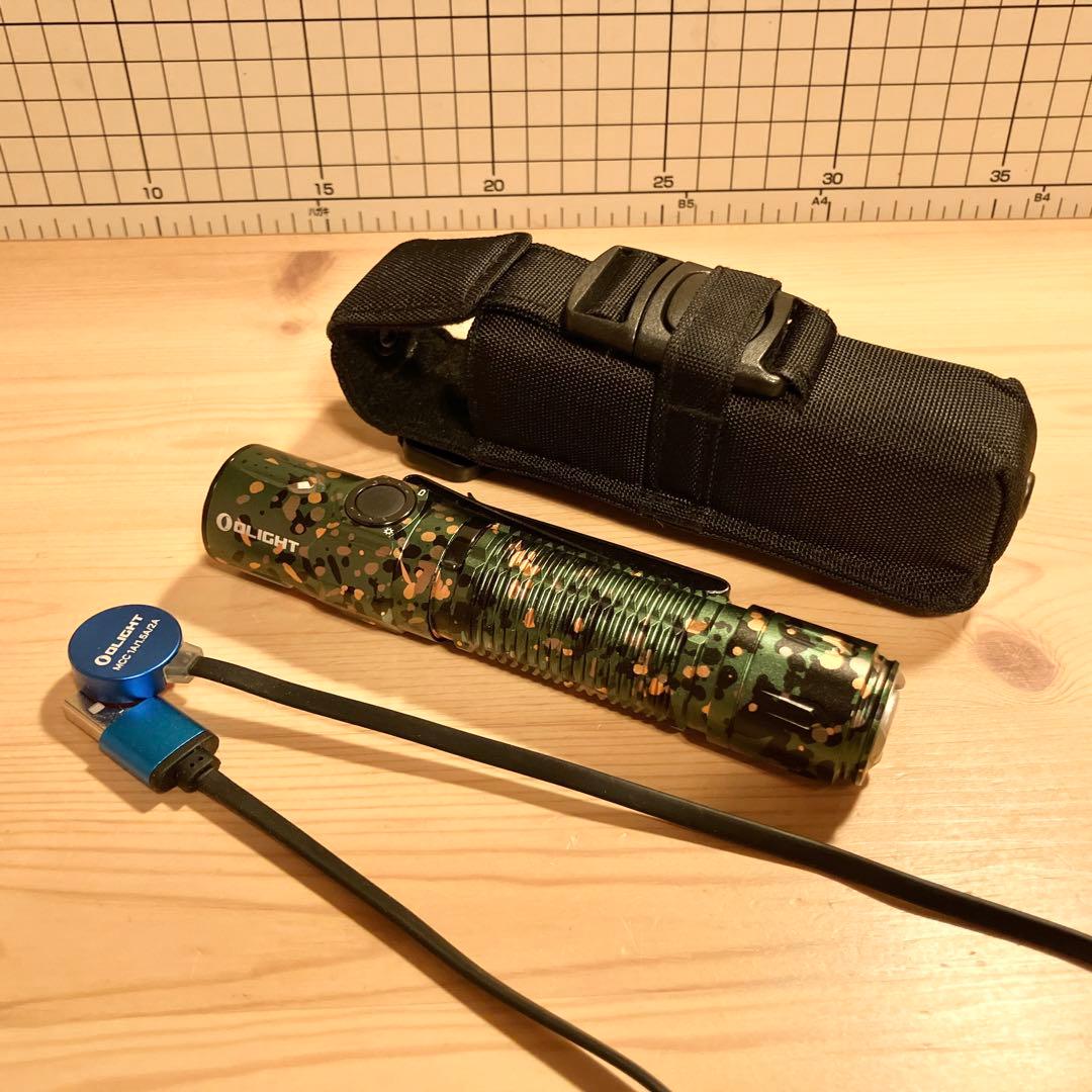 OLIGHT WARRIOR 3S フラッシュライト タクティカル 迷彩