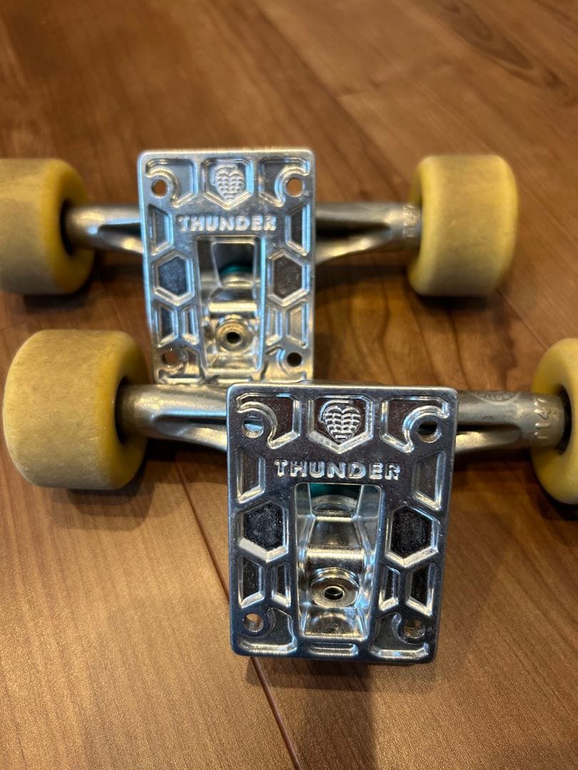 サンダー　トラック　147 Thunder Hollow Lights