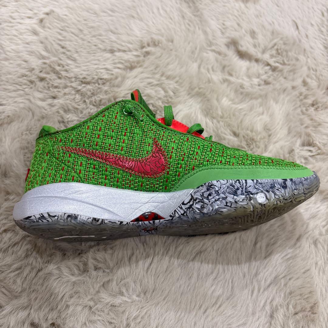 Nike LEBRON20 EP　クリスマス