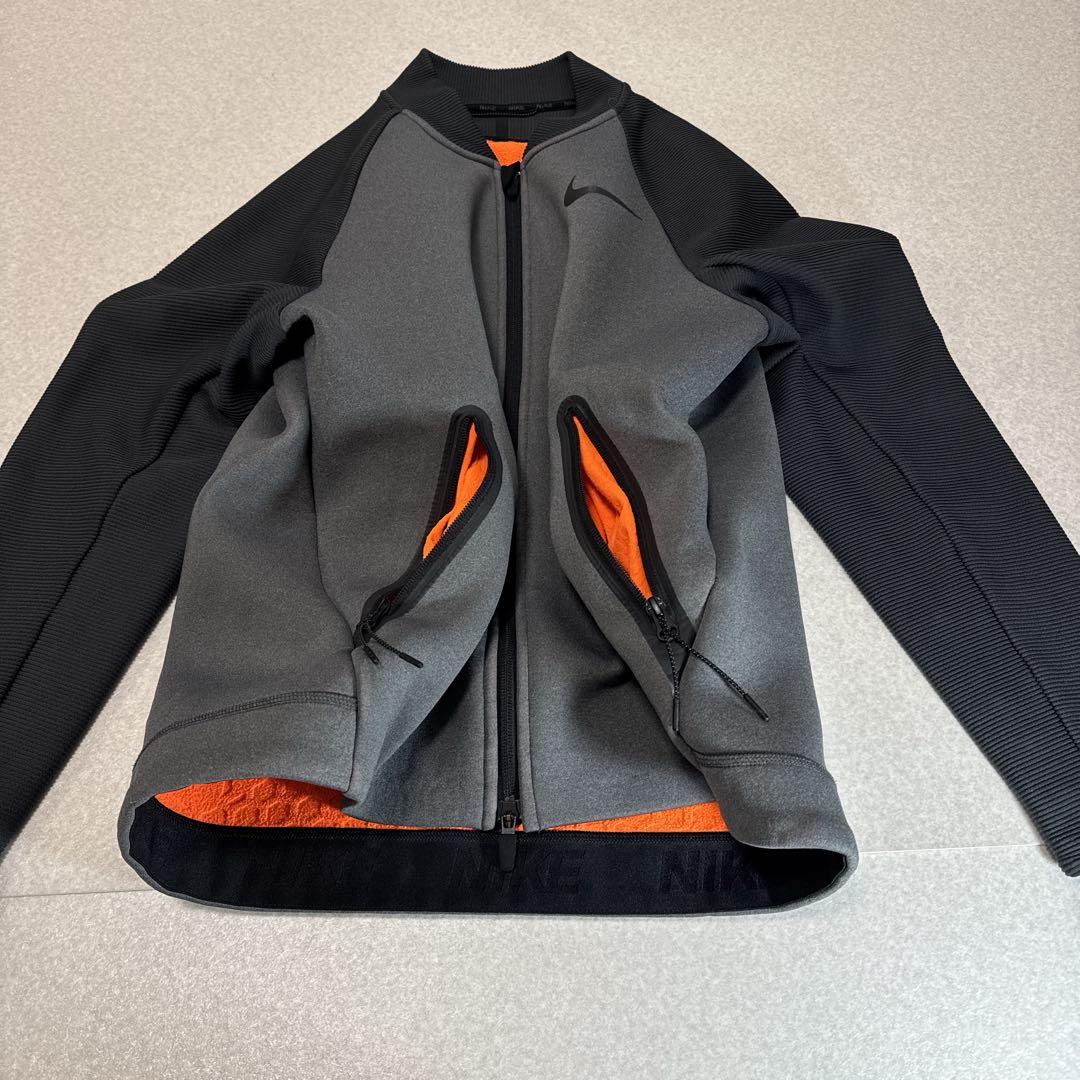 極美品⭐️NIKE THERMA SPHERE MAX L DRI-FIT