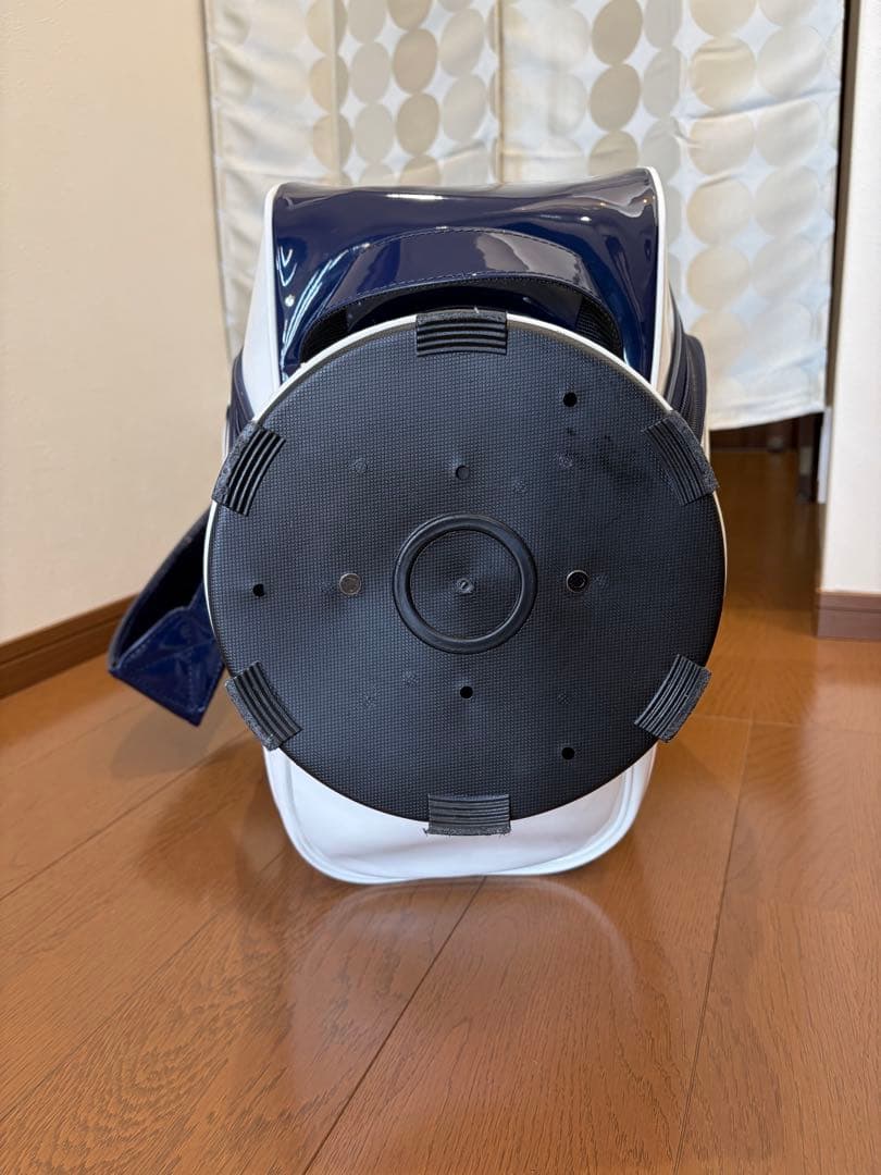 パーリーゲイツネイビーホワイトエナメルキャディーバック