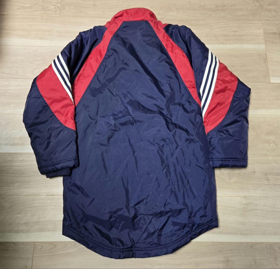 03-04 バイエルンミュンヘン adidas ダウンジャケット