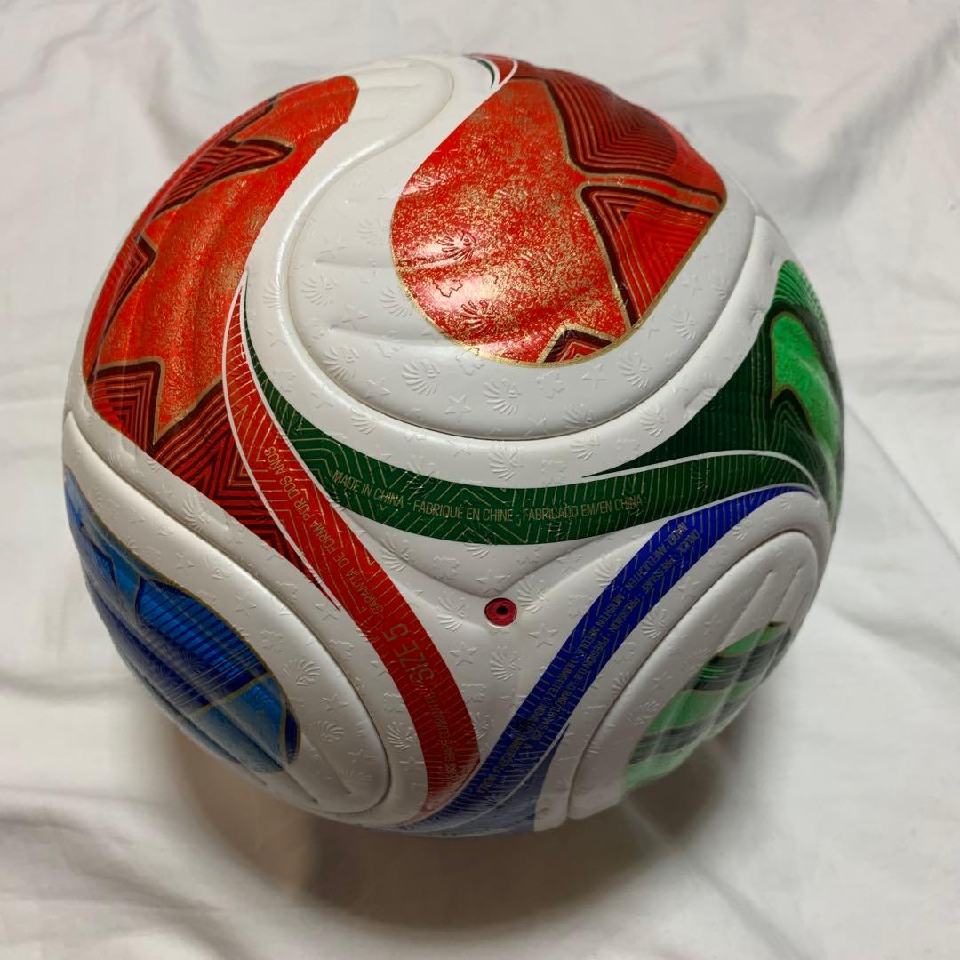 アディダスサッカーボールTRIONDA２０２６ ワールドカップ５号公式試合球