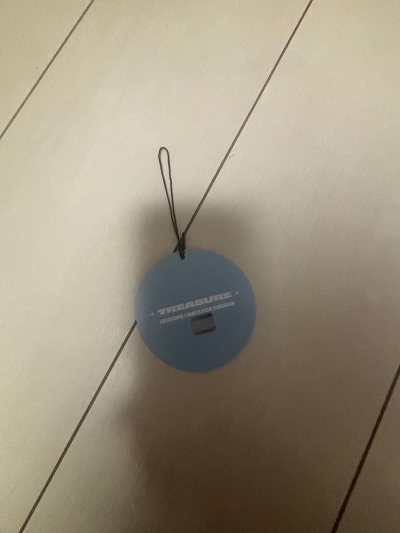 TREASURE LIGHTSTICK CUSHIONペンライト型大クッション