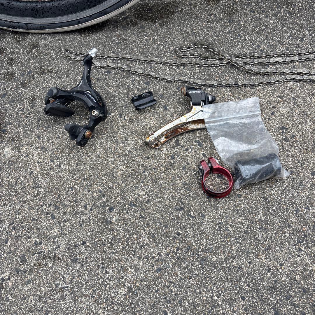 GIANT GIGI ロードバイク値下げ可、部品取り可