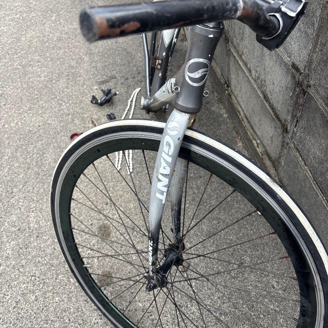 GIANT GIGI ロードバイク値下げ可、部品取り可