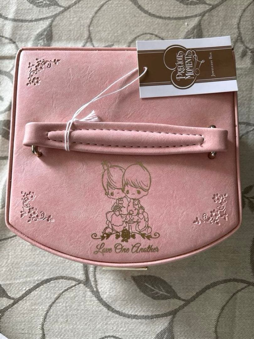 レア　新品　鍵付き３段ジュエリーボックス（ピンク）