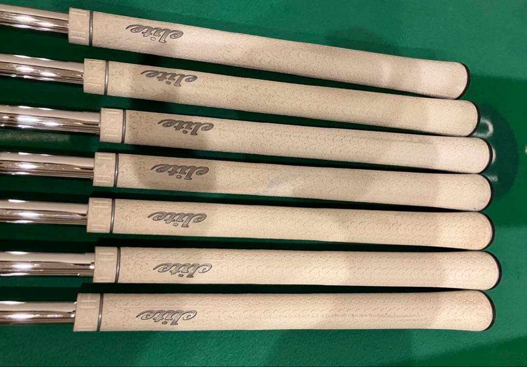 Callaway Xフォージド アイアンセット 4番〜 P DGS200