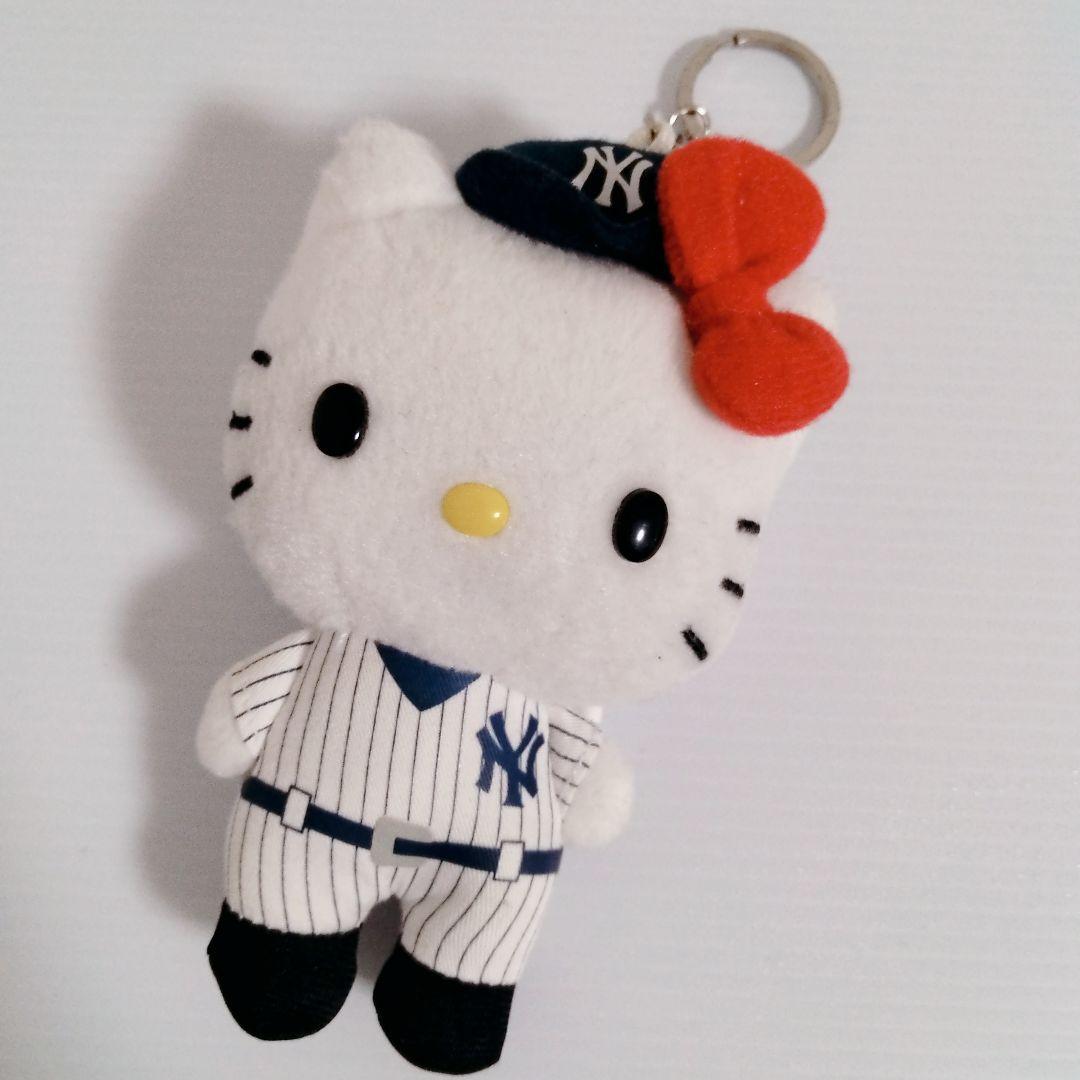 ハローキティ ぬいぐるみ ストラップ ニューヨークヤンキース