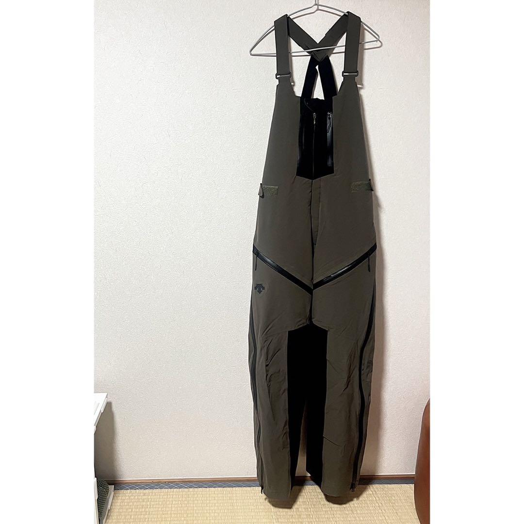 【年始整理・格安出品】DESCENTEスキーウェア・ビブパンツ／高機能モデル