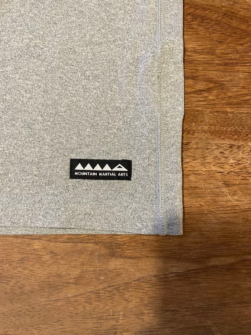 MOUNTAIN MARTIAL ARTS PEANUTS スヌーピーTシャツ