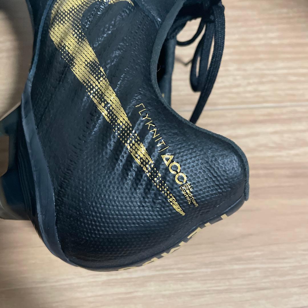 TIEMPO LEGEND 7 ELITE FG Black Gold ②
