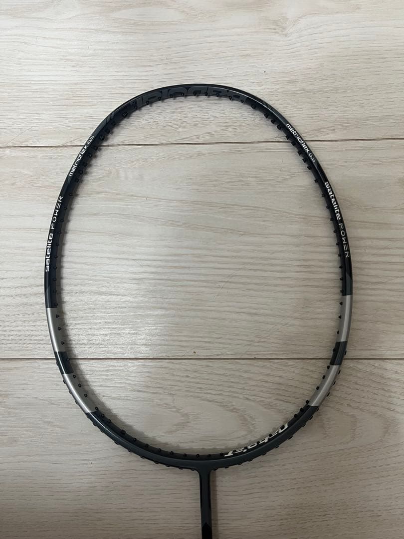 Babolat Satellite Power 6.5 バドミントンラケット
