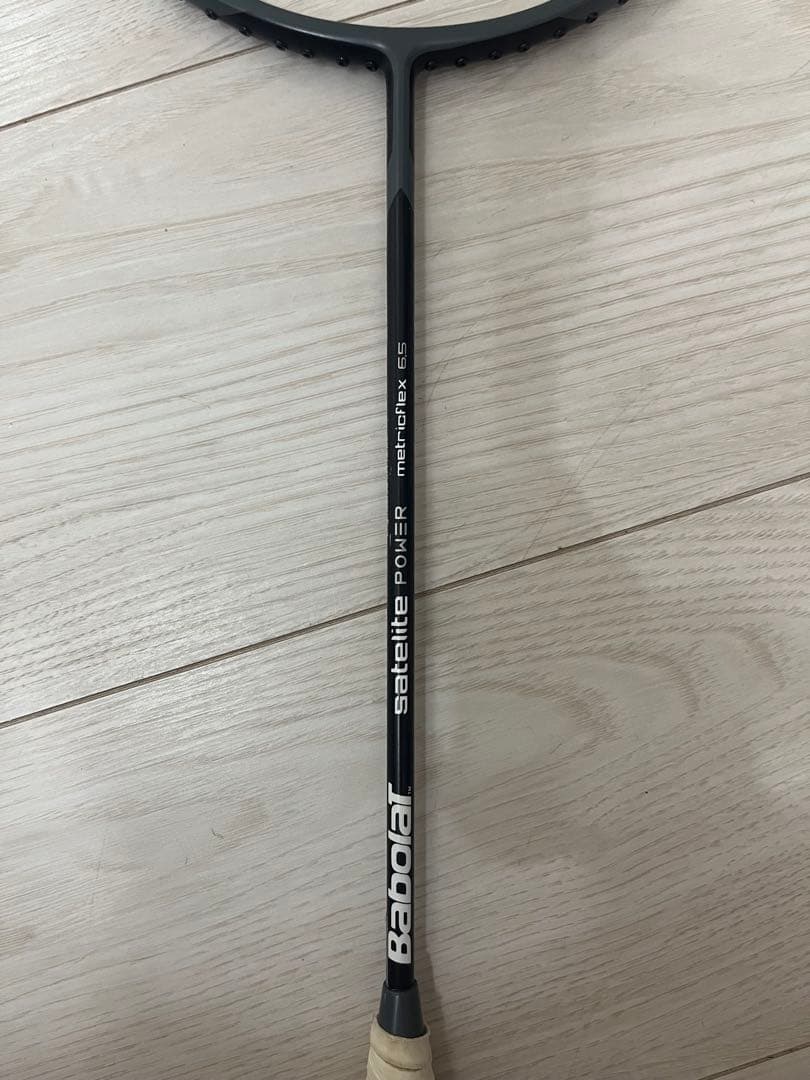 Babolat Satellite Power 6.5 バドミントンラケット