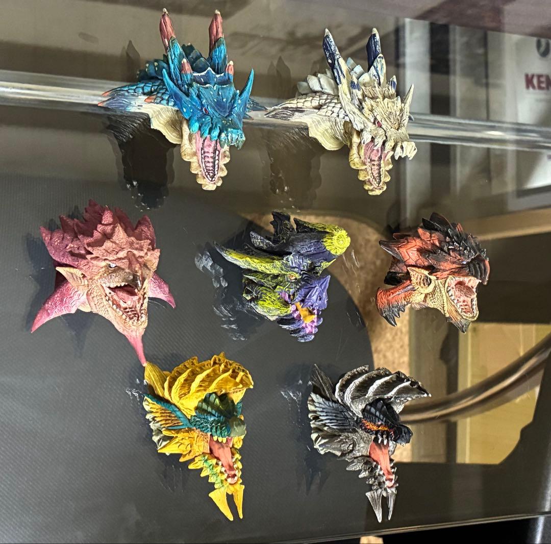 d*7様 【レア物】モンスターハンター ヘッドマグネットフィギュア7体セット
