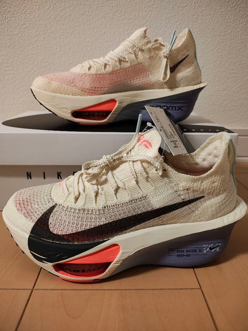 【新品未使用】NIKE W アルファフライネクスト%3 サイズ23.5cm
