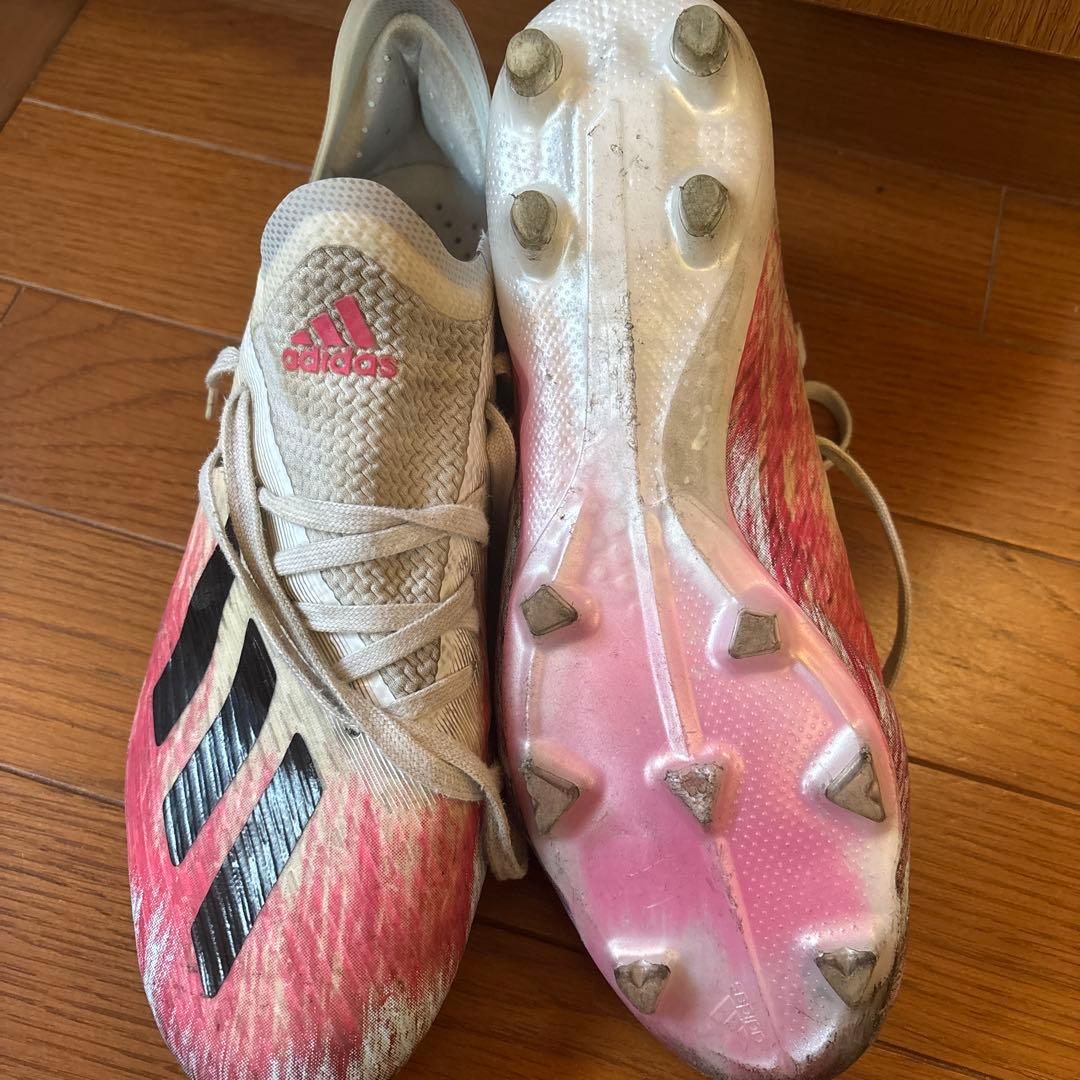 adidas スパイクシューズ ホワイト/ピンク/ブラック