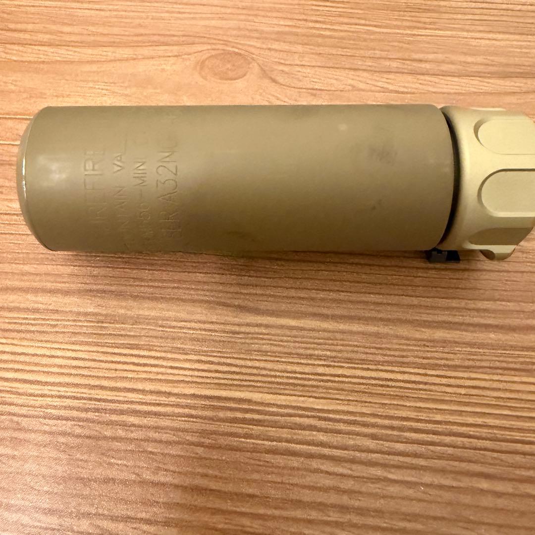 Airsoft Artisan SOCOM556-MINIサプレッサー
