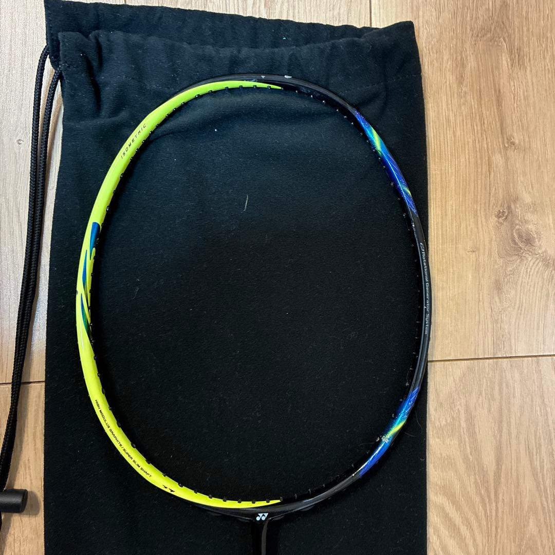 ASTROX 77 バドミントンラケット ASTROX88D
