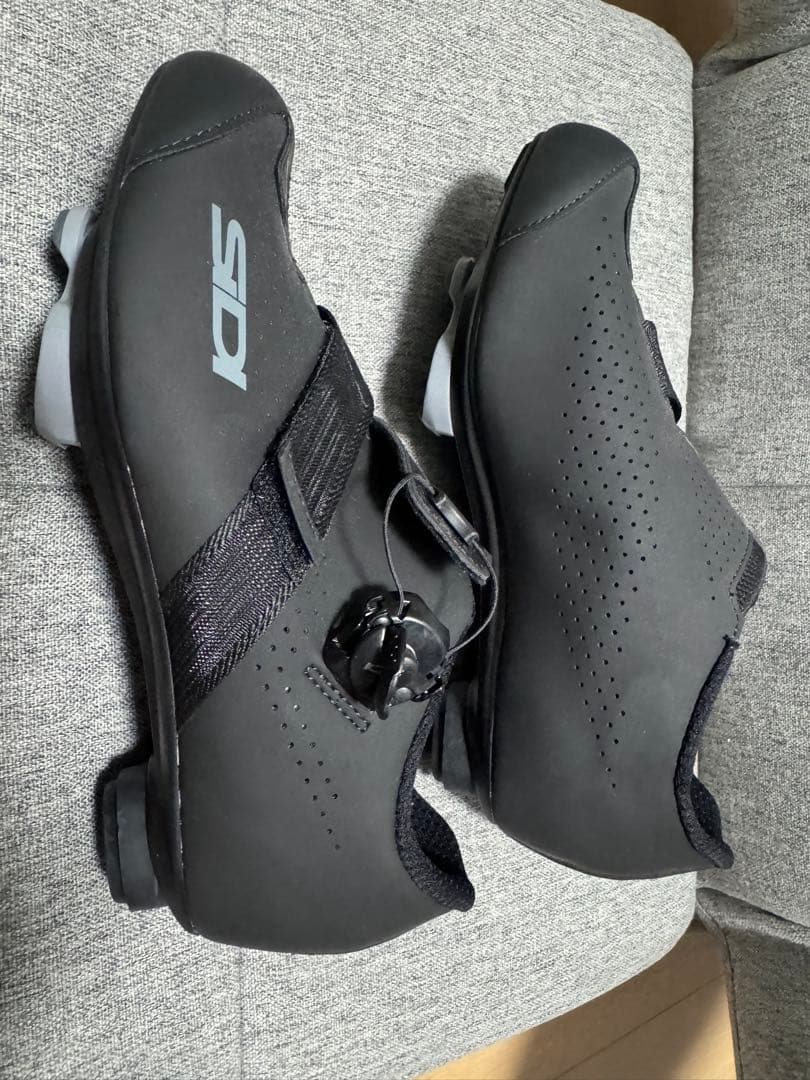 新品同様タグ付試着のみ　SIDI プリマメガ　42 (日本26)