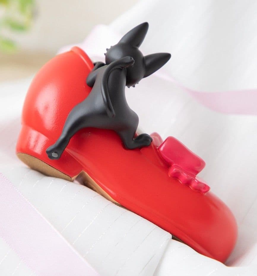 【新品】スタジオジブリ　魔女の宅急便　リングスタンド　キキの憧れの靴